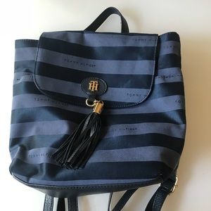 TOMMY HILFIGER BACKPACK!
